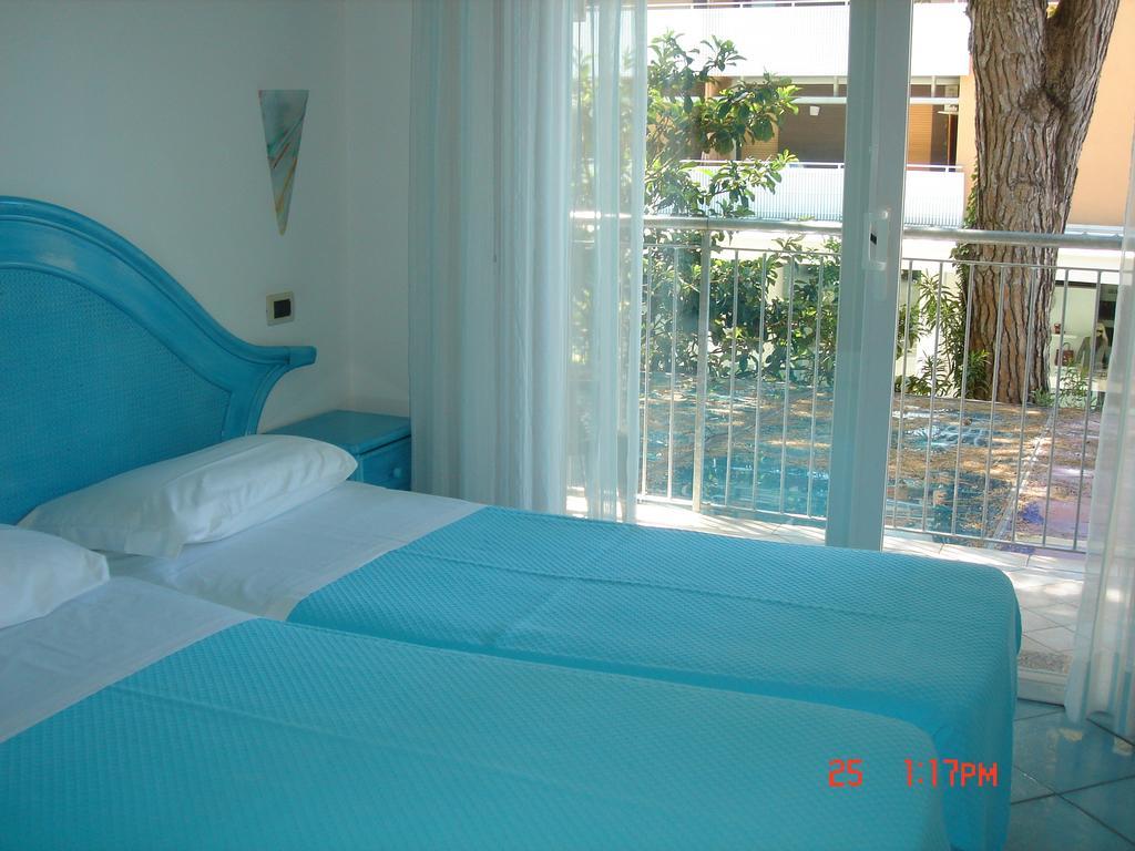Hotel Da Giovanna リニャーノ・サッビアドーロ エクステリア 写真